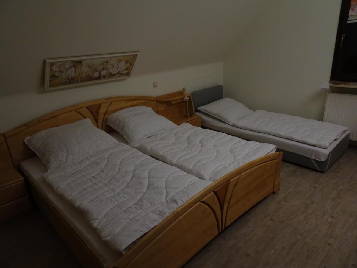 Helle Moderne 52 Qm Wohnung Mit Balkon Chemnitz Extérieur photo